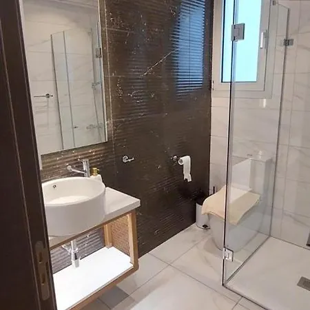 Smart Living-2bed Pallouriotissa, Никосия